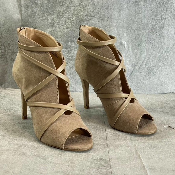 Journee Collection Shoes - JOURNEE COLLECTION Taupe Samara Round Peep-Toe Back Zip Stiletto Bootie SZ 6.5